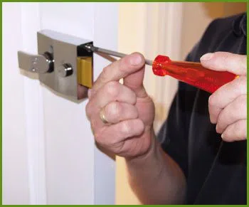 Locksmith Of Oakland Oakland, CA 510-803-3117 - 10-lock-smiths